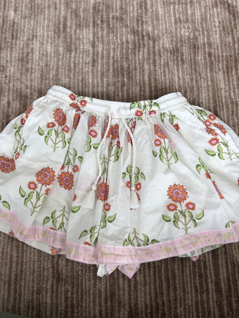 Old Navy White Floral Drawstring Shorts